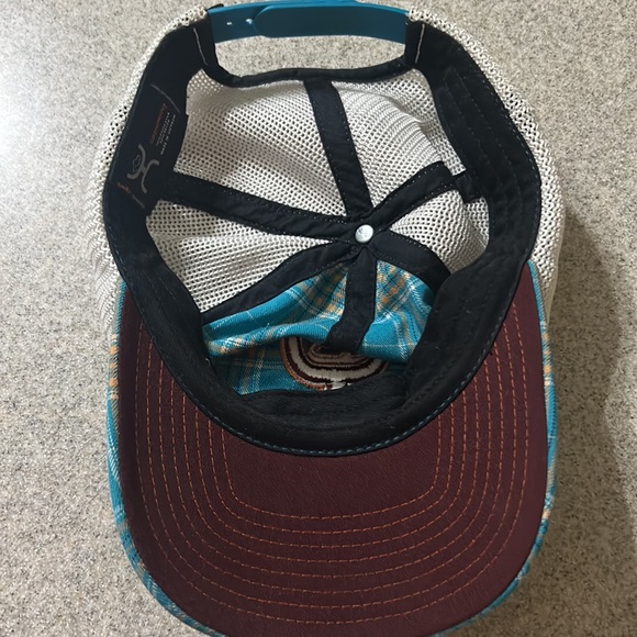 Hooey Hat. It’s in well used condition. Similar to teal in color plaid designed. - Picture 2 of 3